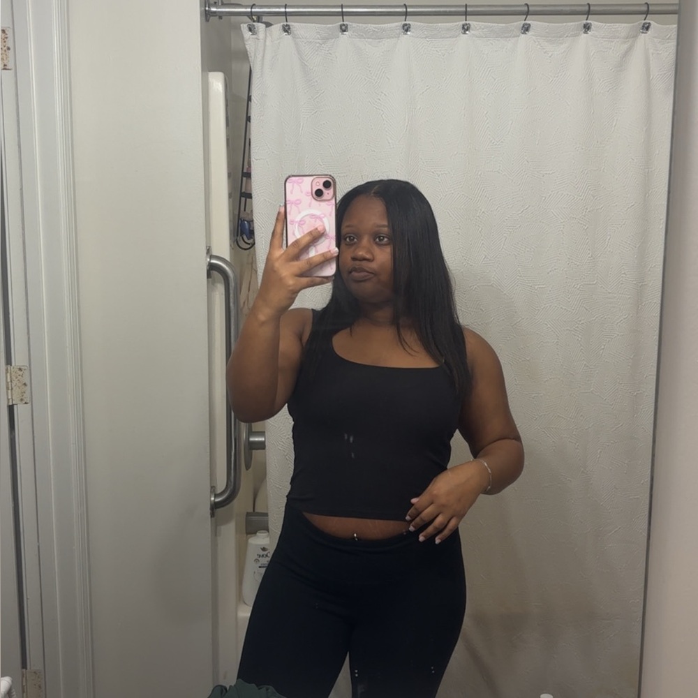 Meet your Posher, Makayla